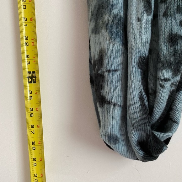 BCBGeneration Infinity Scarf - Picture 3 of 4